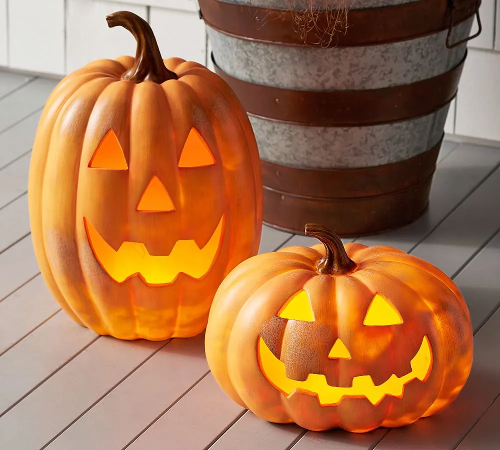 light-up-led-jack-o-lanterns-z.webp