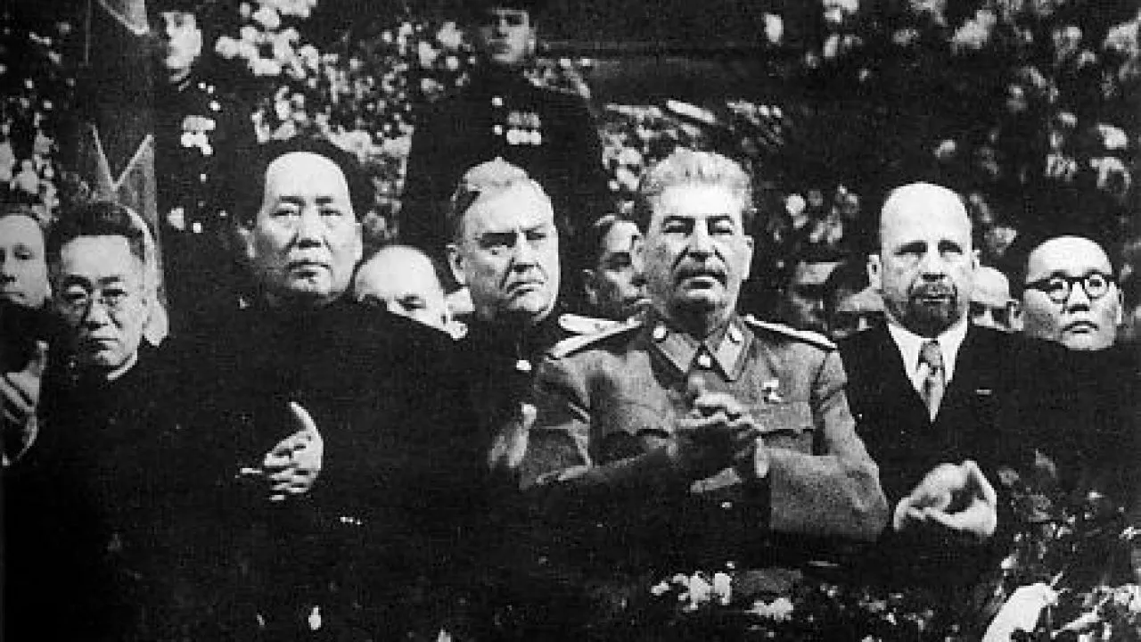 Mao-at-Joseph-Stalins-70th-birthday-celebration-in-Moscow-December-1949-1280x720.webp