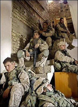 MarinesFalluja11112004.webp