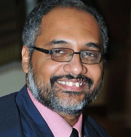 Mekki Elmograbi -  East africa.webp