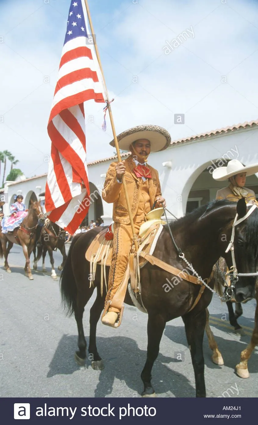 mexican-american-rider-in-july-4th-parade-ojai-california-AM24J1.webp