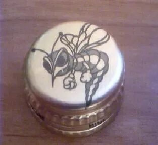 MickeysMaltLiquor40ozCap.webp