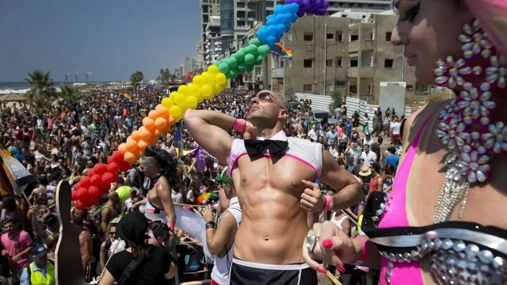 Mideast-Israel-Gay-Pr_Horo-e1402704193394.webp