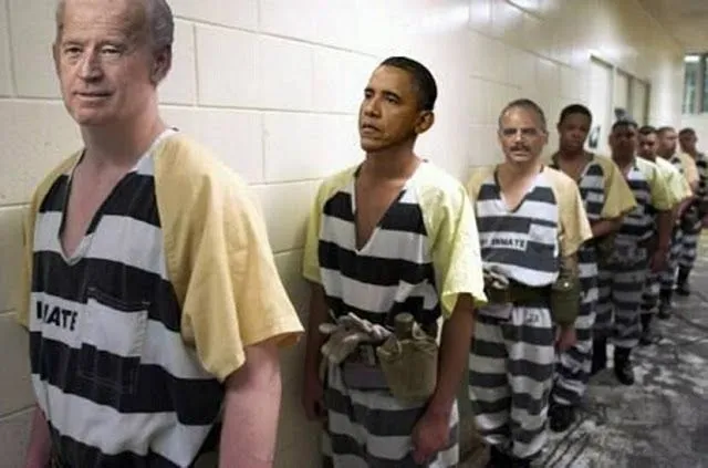 obama in jaiiiil.webp