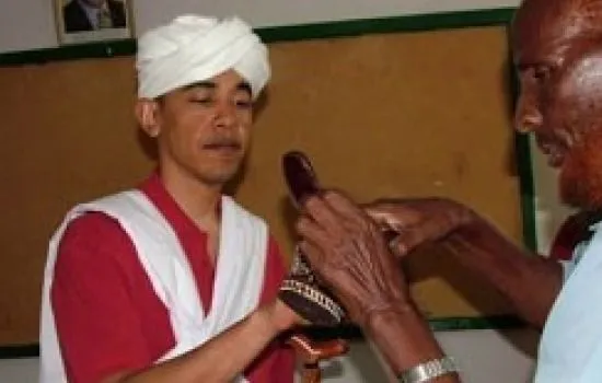 Obama.Muslim.Garb_.webp