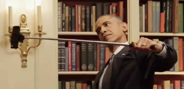 ObamaSelfiedumb.webp