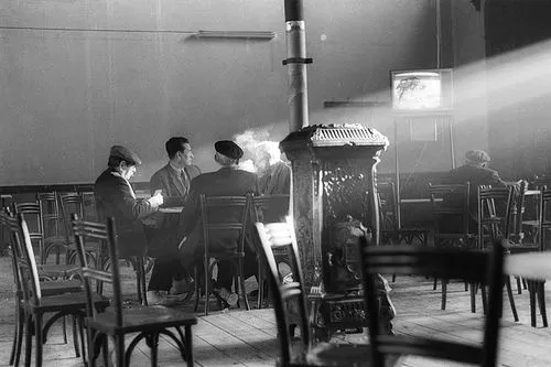 old-cafe-image.webp