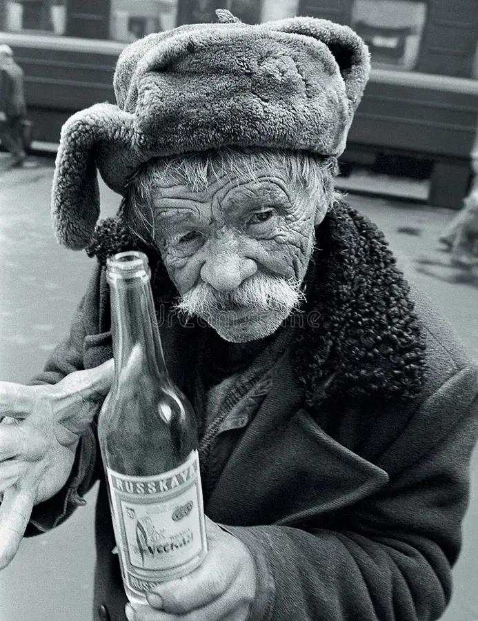 old-man-bottle-vodka.webp