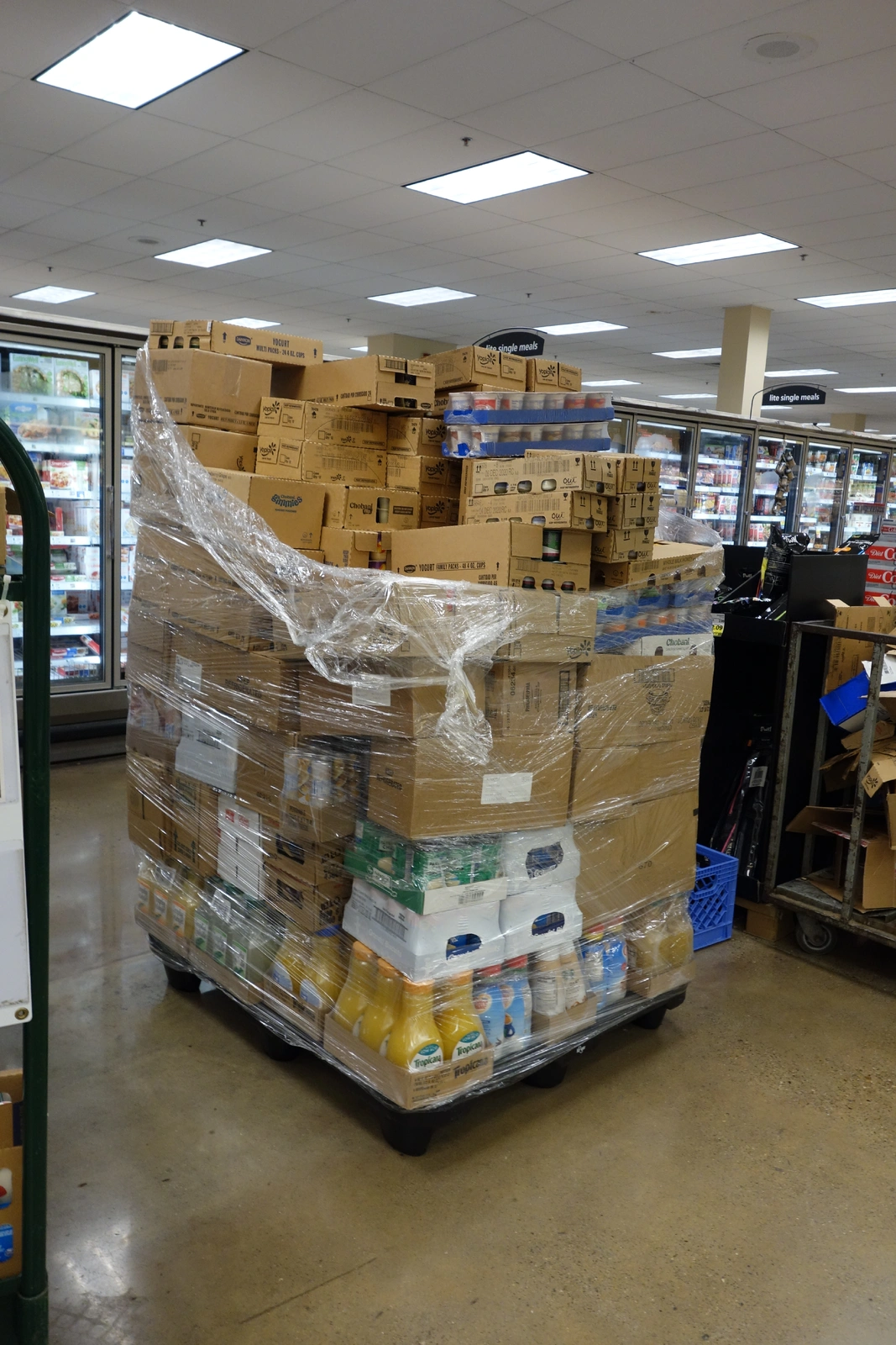 pallet left out for hours and no one put in the freezer.webp