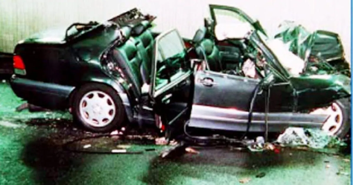 PROD-Car-crash-involving-Princess-Diana-of-Wales-and-Dodi-Fayed-1997.jpg