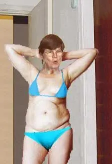 reno1 bikini.webp
