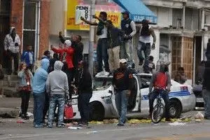 riot4.webp