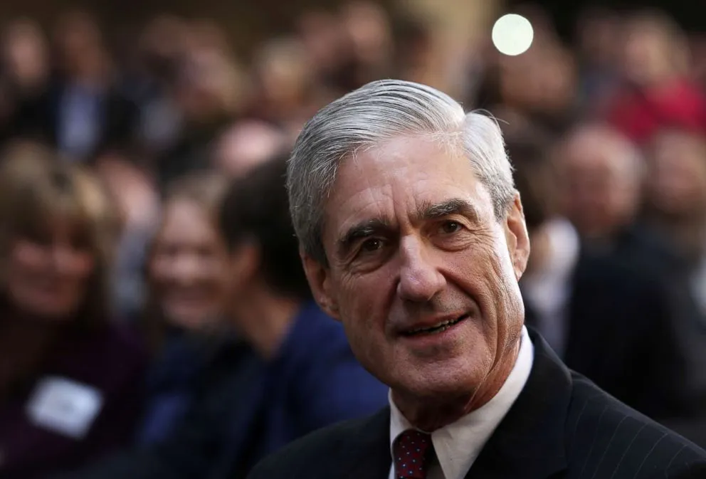 robert-mueller-01-gty-jrl-180217_hpEmbed_3_22x15_992.webp