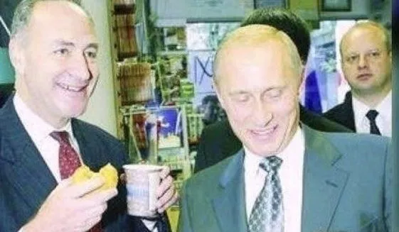 schumerAndPutin.webp
