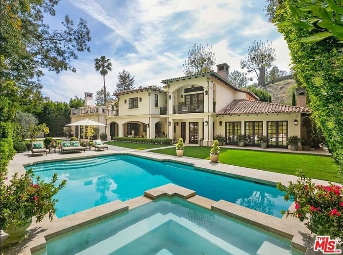 Screen Shot 2025-12-23 at 8.33.51 PM.webp