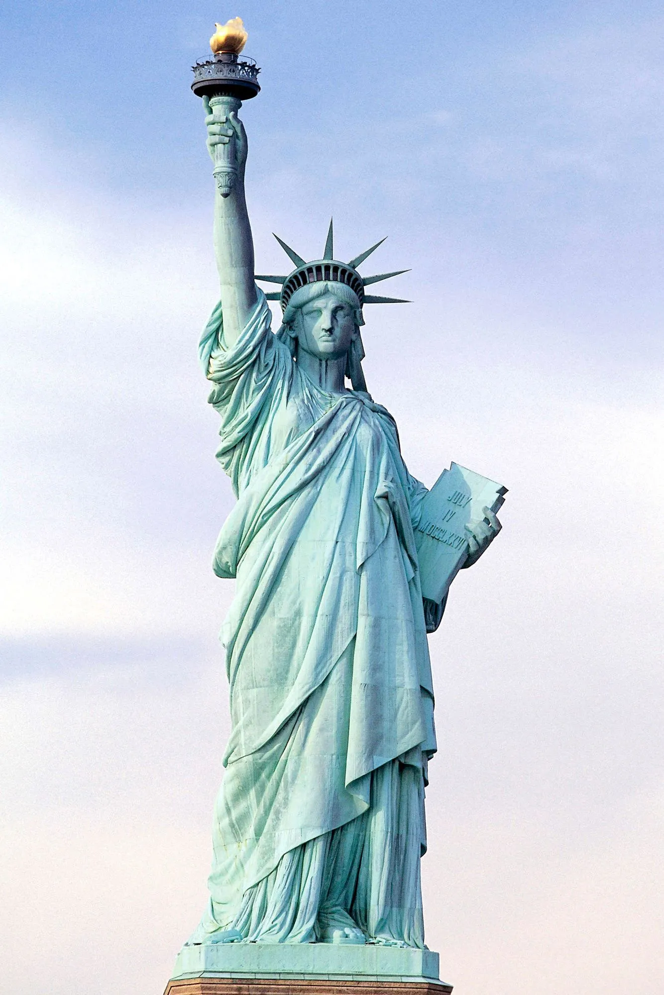 statue_liberty1a.webp