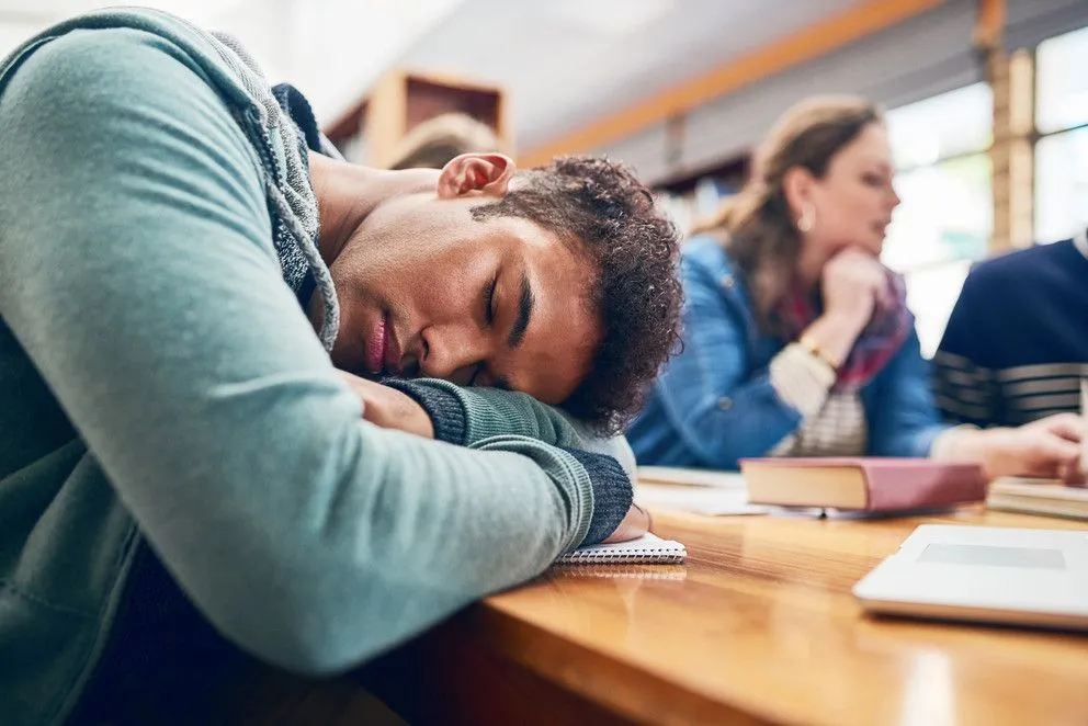 stock-Tired Students GettyImages PeopleImages.webp