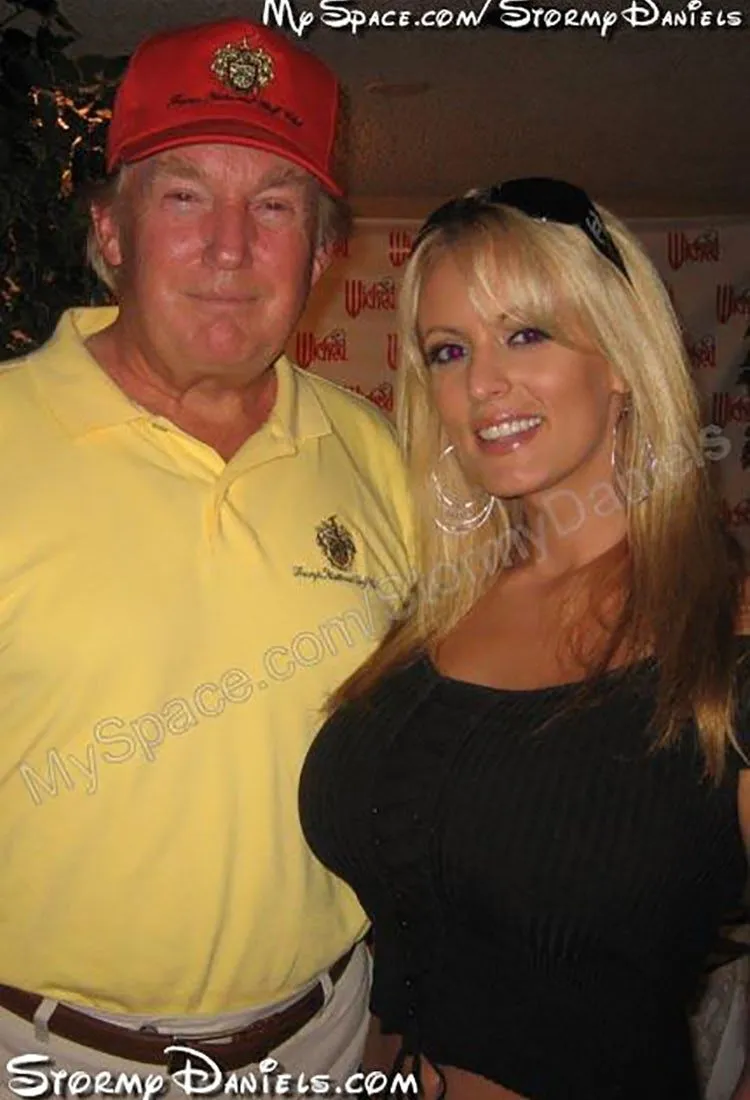 stormy-daniels-donald-trump.webp