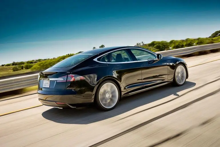 tesla-electric-vehicle-chargers-support-long-distance-travel.webp