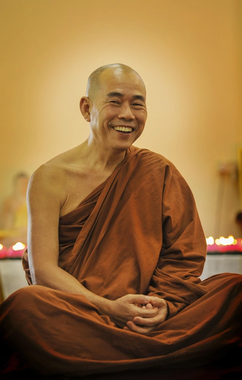 theravada-buddhism-1858692_1280.webp
