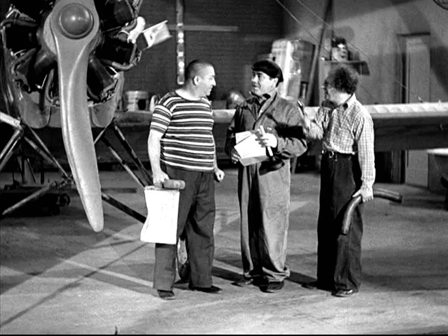Three+Stooges+-+Dizzy+Pilots+%285%29.webp