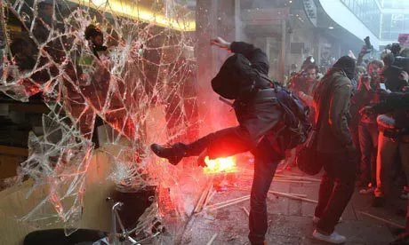 tmp_25426-student-protests-a-demons-006.jpg?w=676.cf1552429201.webp