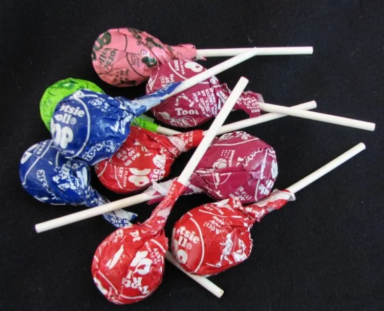 Tootsie_Pops_1.webp
