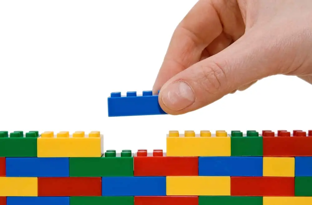 toys-like-lego-May32021-1-1.webp