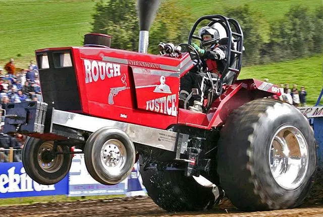 tractor-pull-pd.webp