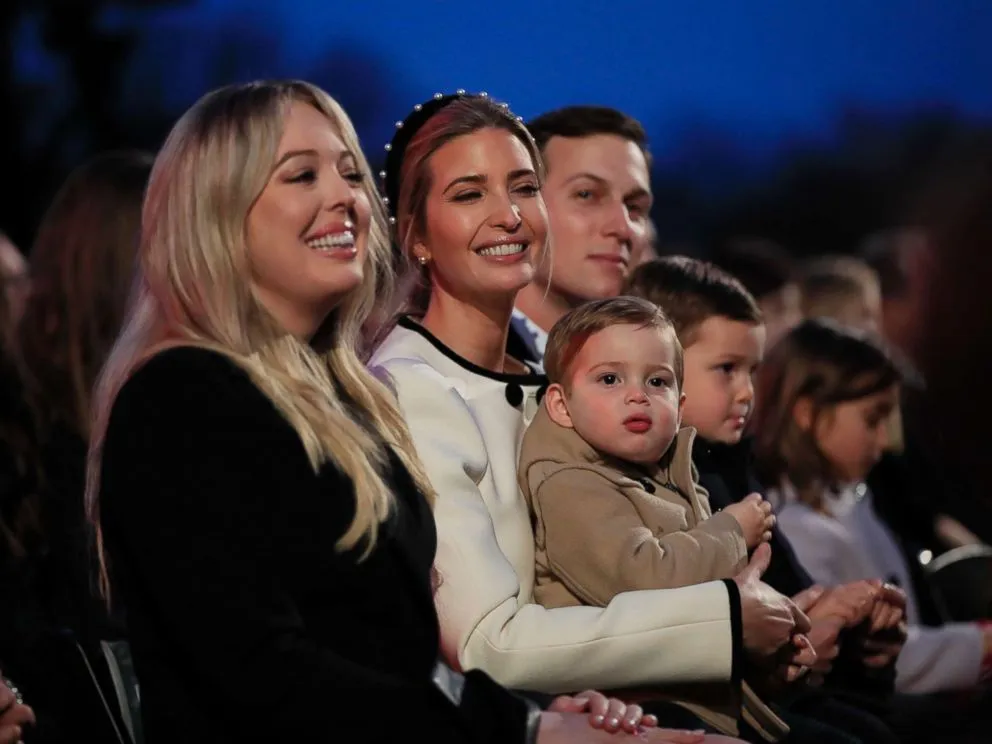 tree-lighting-trump-ap-hb-171130_4x3_992.webp
