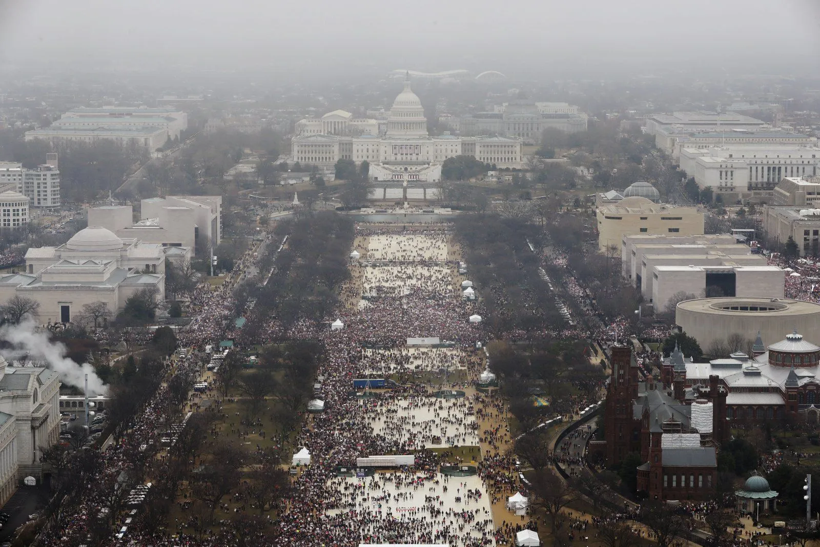 trump-crowd-womans-march.webp