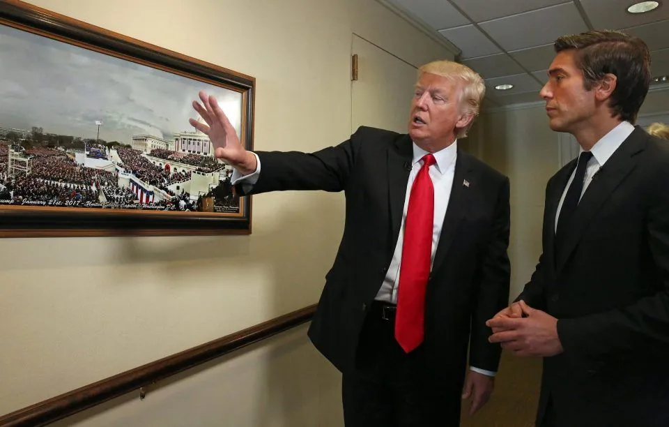 trump inaguration crowd photo.webp