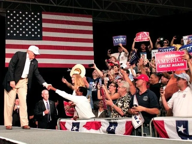 Trump-Rally-Shaking-Hand-Credit-Bill-Pugliano-Getty-640x480.webp