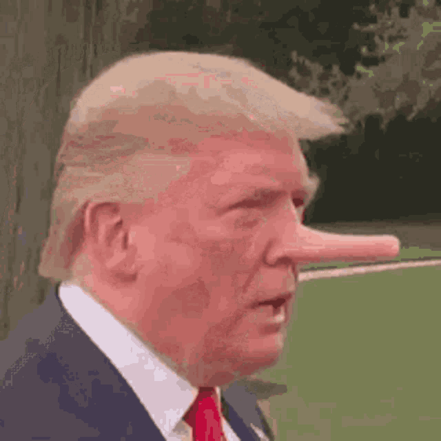trumpinochio.gif