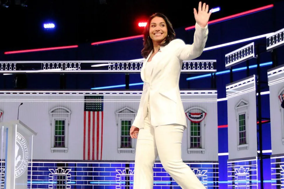 Tulsi-Gabbard-criticized-for-Title-IX-bill-that-excludes-trans-people.jpg