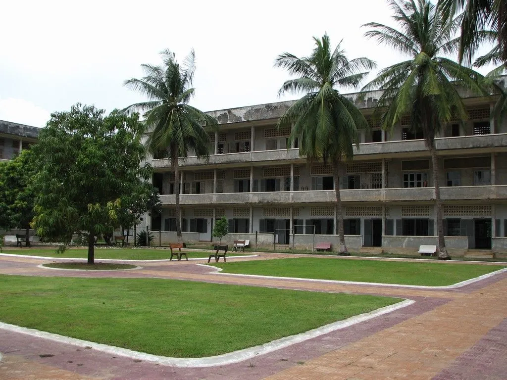 Tuol_Sleng.webp