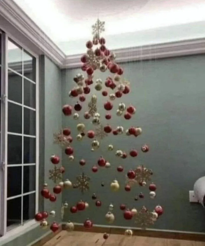UnvaccinatedChristmasTree.webp