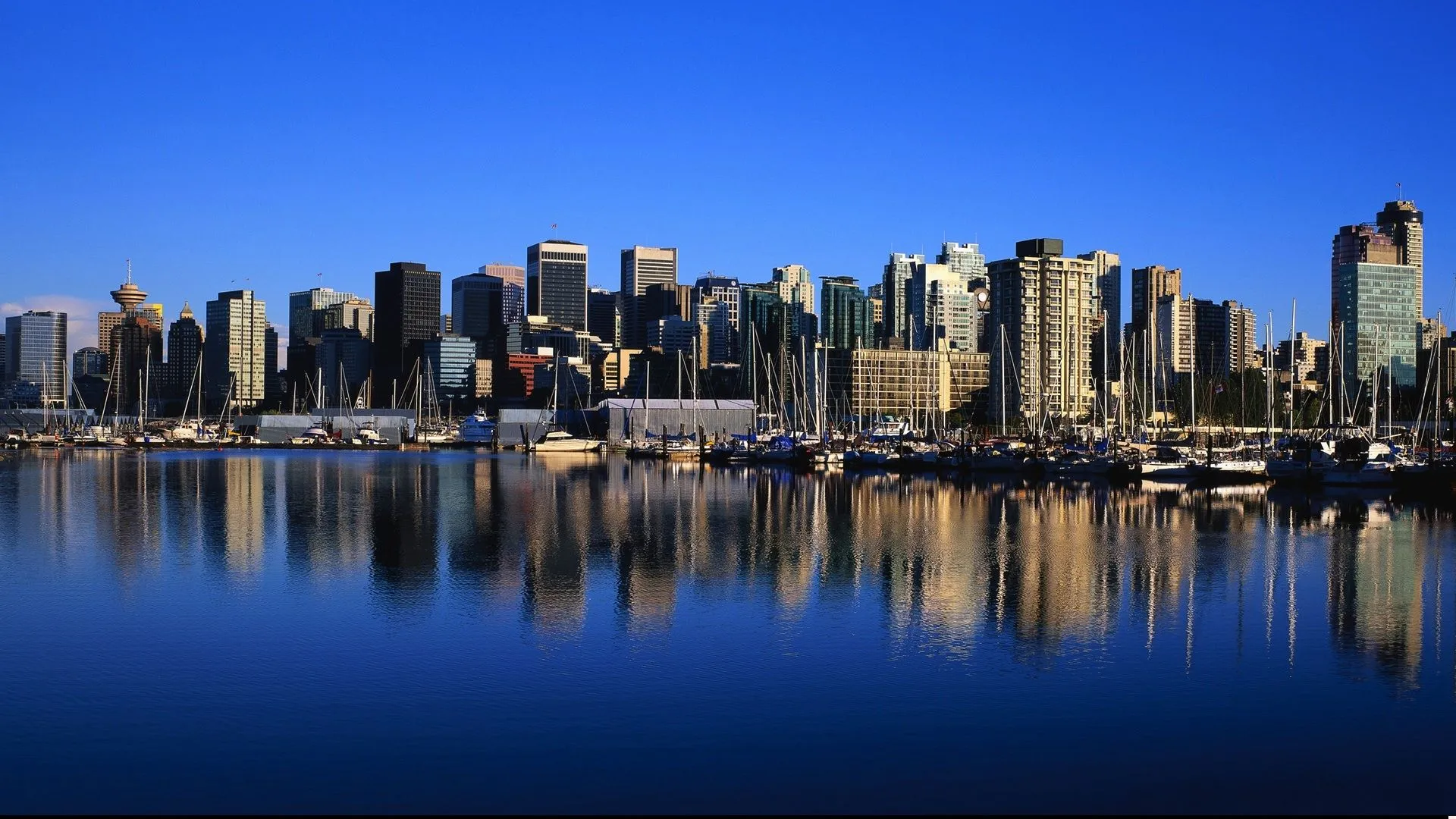 vancouver_skyline-wallpaper-1920x10802.webp