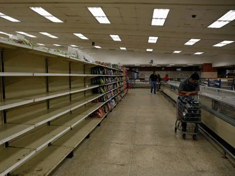 venezuela-grocery-store-empty-shelves.webp