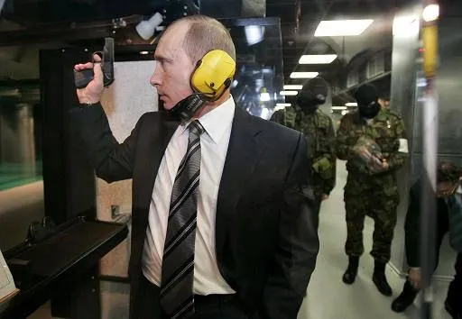 vladimir-putin-gun_original.webp