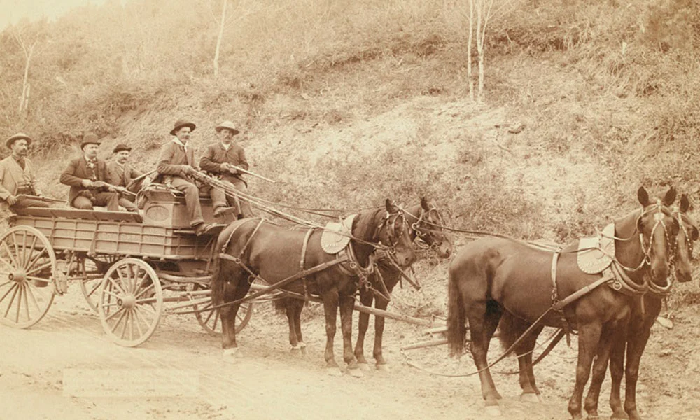Wells-Fargo-Treasure-Wagon-2.webp