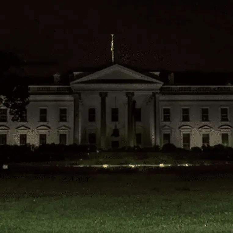 whitehouse_dark.webp