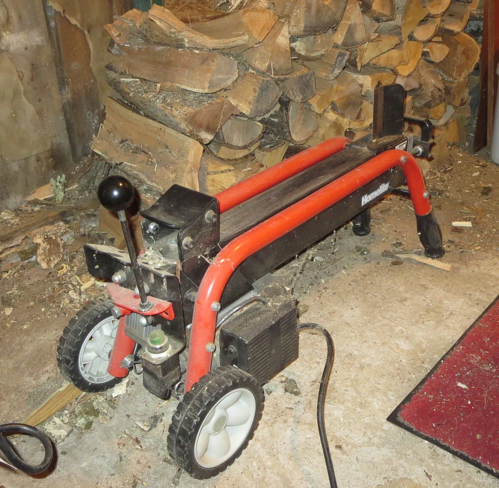 wood splitter.webp