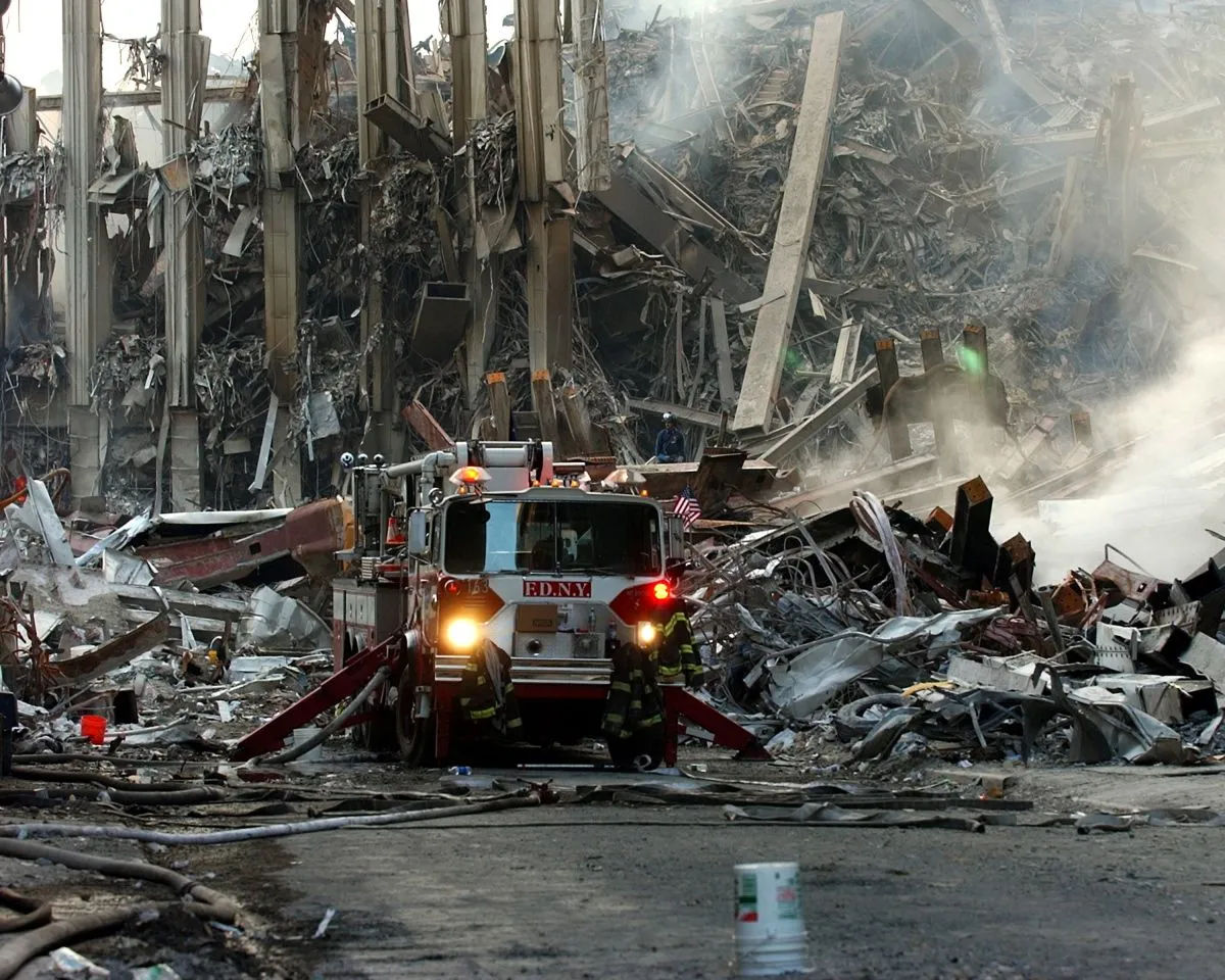 World_Trade_Center_collapsed_following_the_Sept._11_terrorist_attack_September_16_2001.webp