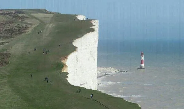 wpid-White-Cliffs-Dover-Chalk-Formation.webp