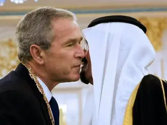 $Bush & Saudi Royal Kiss.webp
