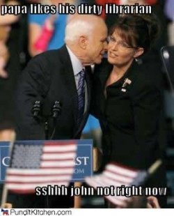 $John McCain and Sawwah T.JPG