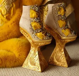 $shoe9.webp