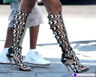 $shoe11.webp