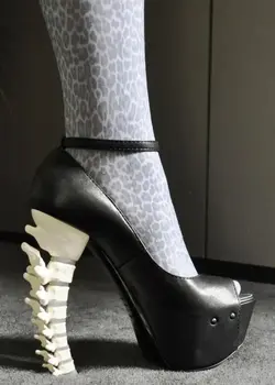 $shoe16.webp